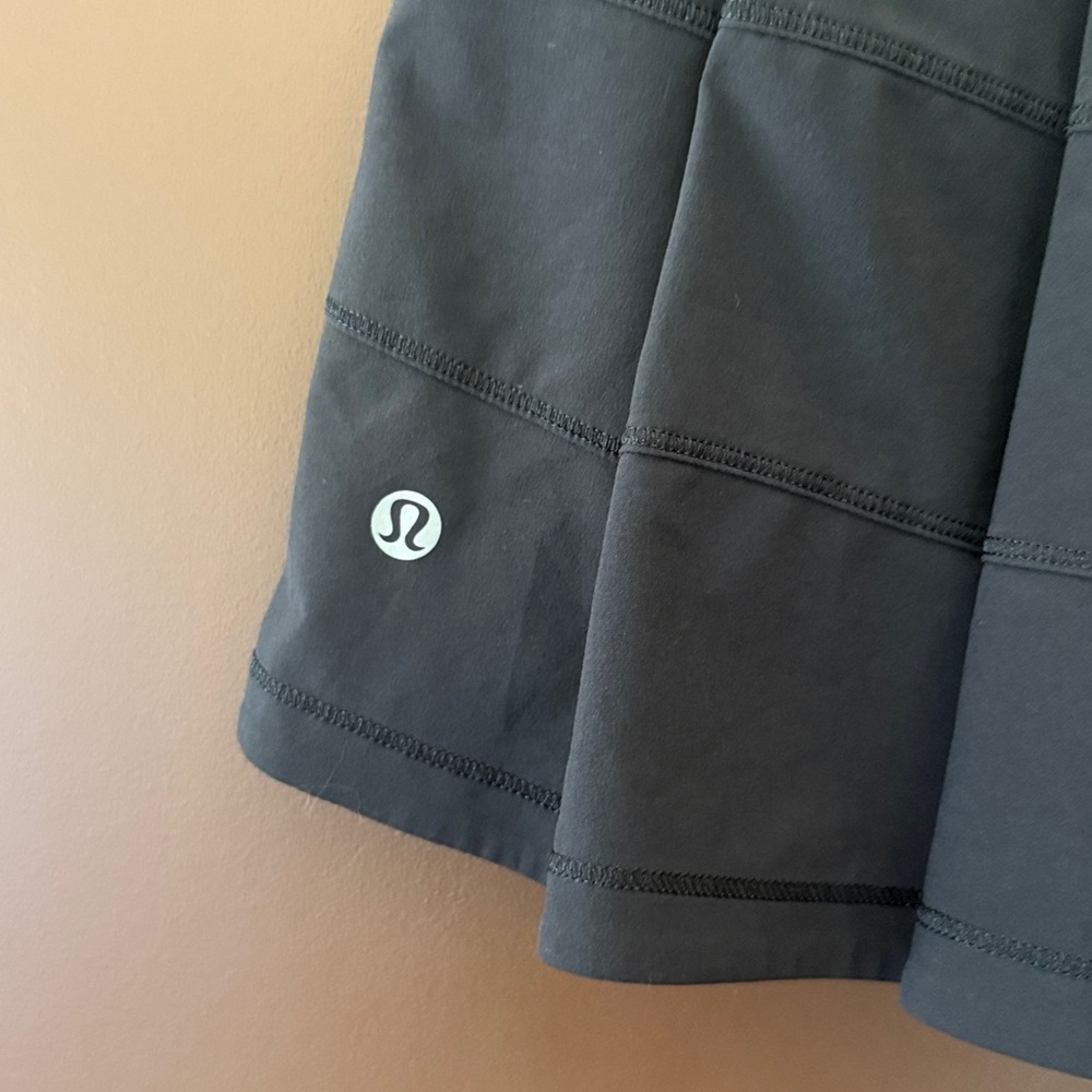 Lululemon Black Athletic Skort - Picture 3 of 8